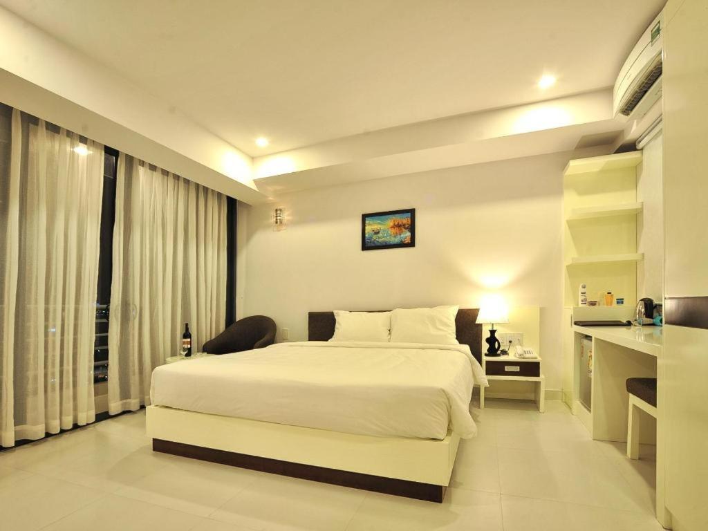 Sophia Hotel Нячанг Экстерьер фото